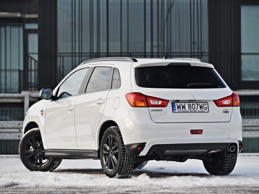  Mitsubishi ASX RalliArt 2014 года  (фото 4 из 21)